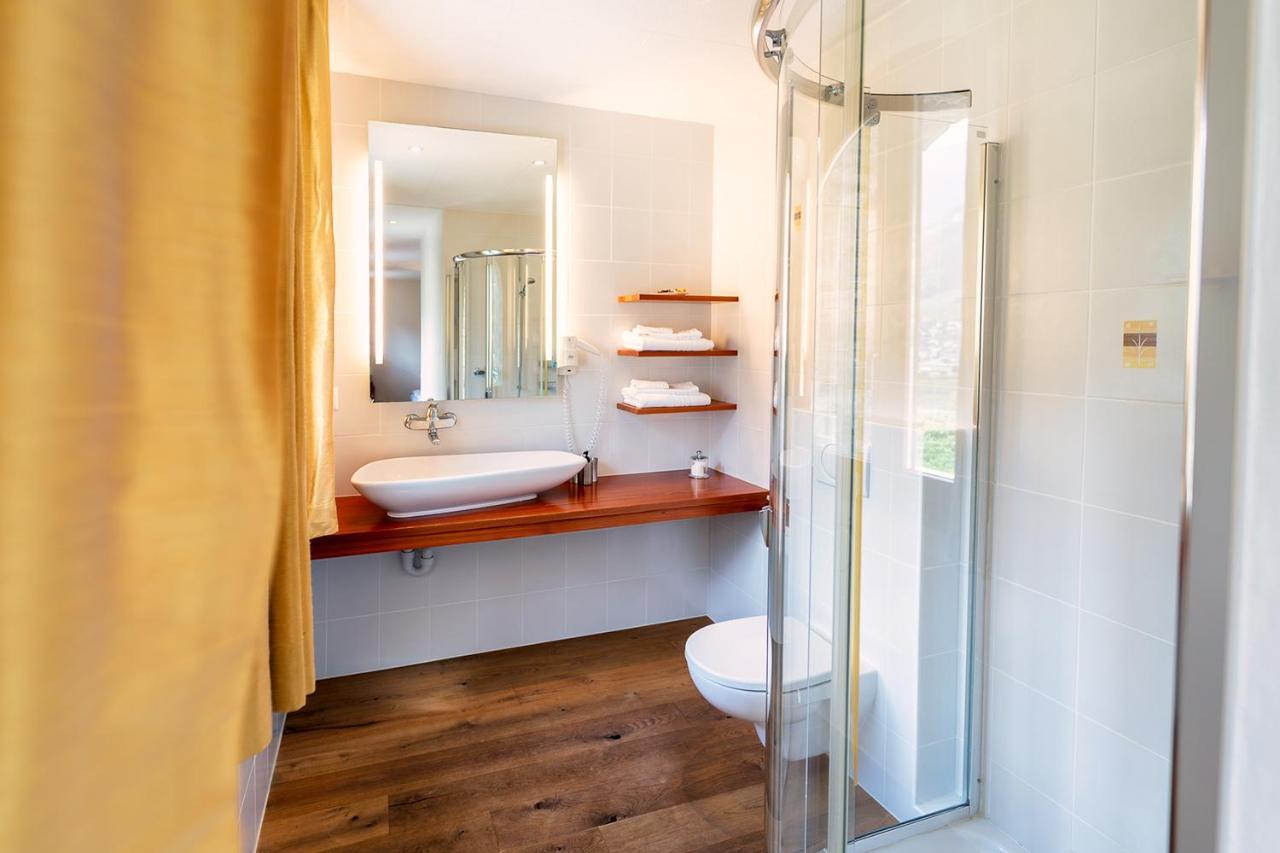 Bed and Breakfast Castel De Daval Sierre Zewnętrze zdjęcie