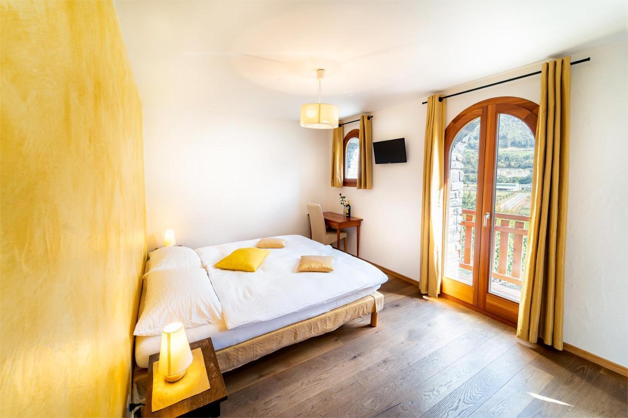 Bed and Breakfast Castel De Daval Sierre Zewnętrze zdjęcie